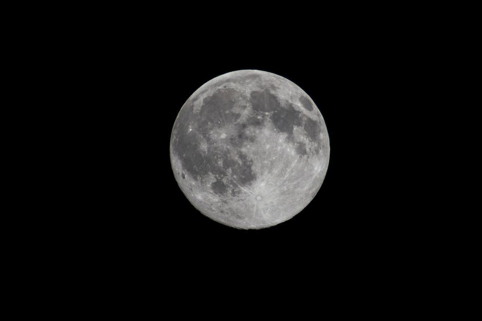 Warum erscheint der Mond heute so groß?